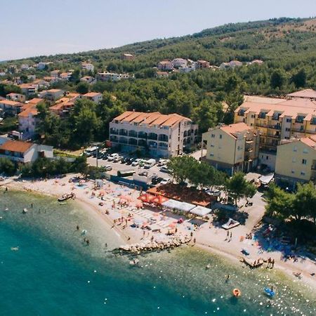 Apartments By The Sea Arbanija, Ciovo - 17332 Trogir Eksteriør bilde
