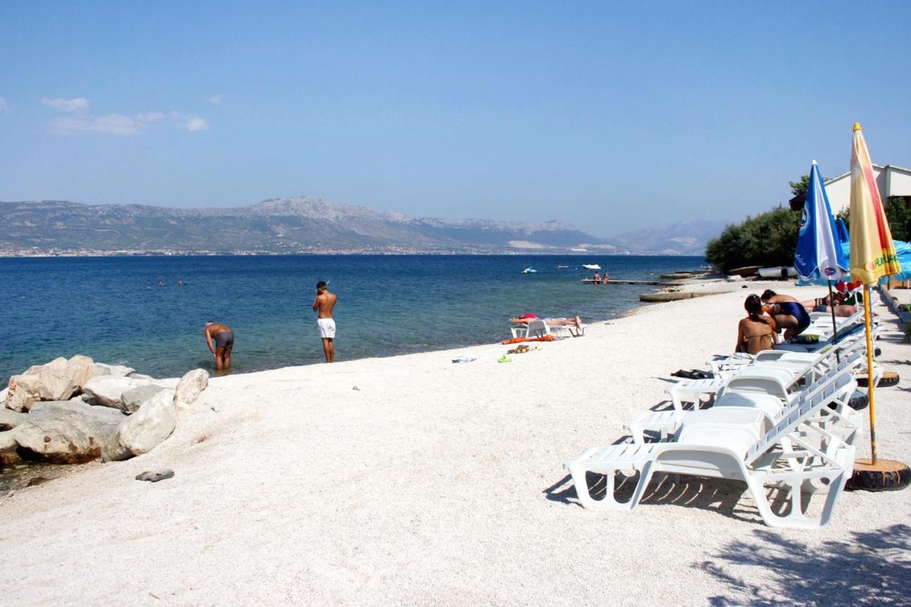 Apartments By The Sea Arbanija, Ciovo - 17332 Trogir Eksteriør bilde