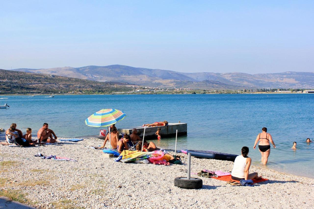 Apartments By The Sea Arbanija, Ciovo - 17332 Trogir Eksteriør bilde